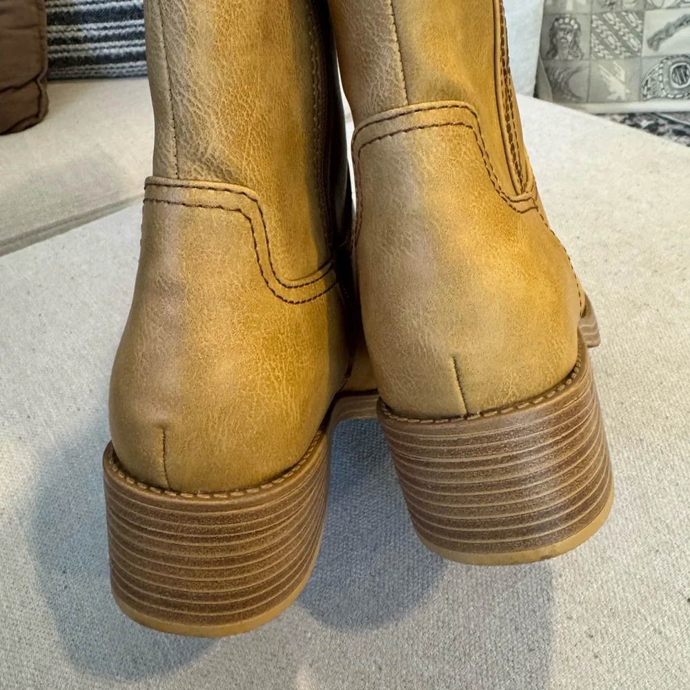 No Boundaries Women's Tall Riding Boot, Honey Tan, Sz 10, NWT - Picture 6 of 9